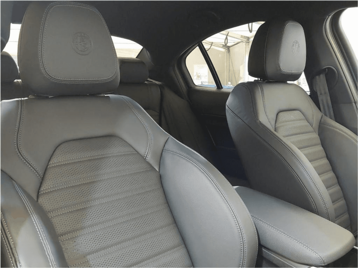 alfa-romeo_giulia_1strowseats