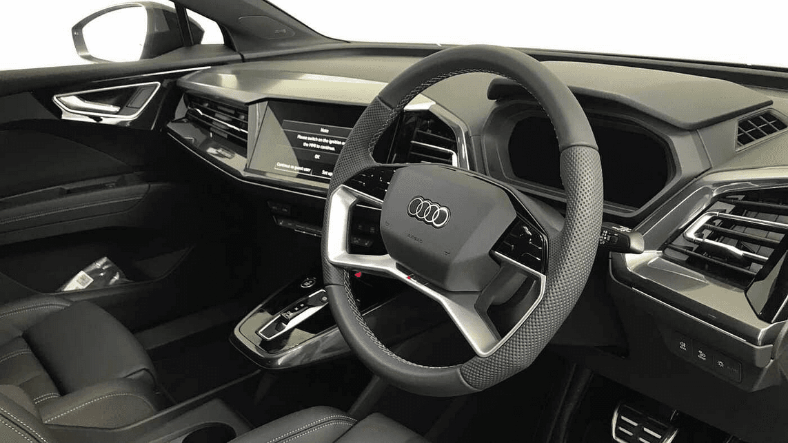 audi_q4-e-tron_driverdashboard