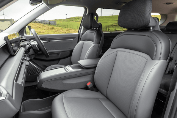 kia_ev9_1strowseats