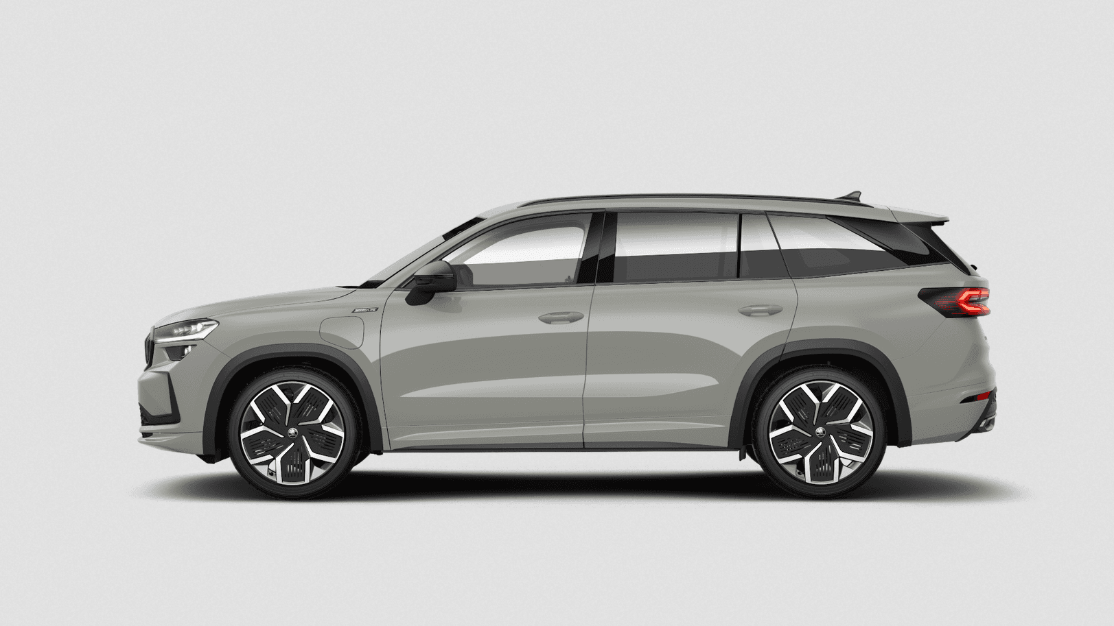 Skoda Kodiaq side profile in meteor grey